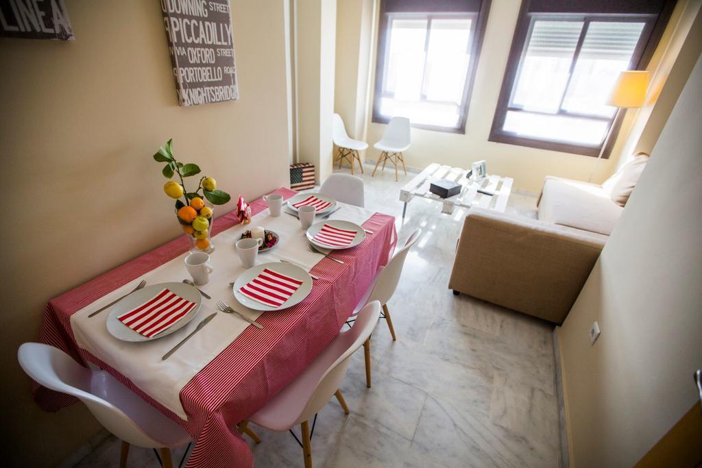 Ab Dominicum Apartamentos Málaga Szoba fotó